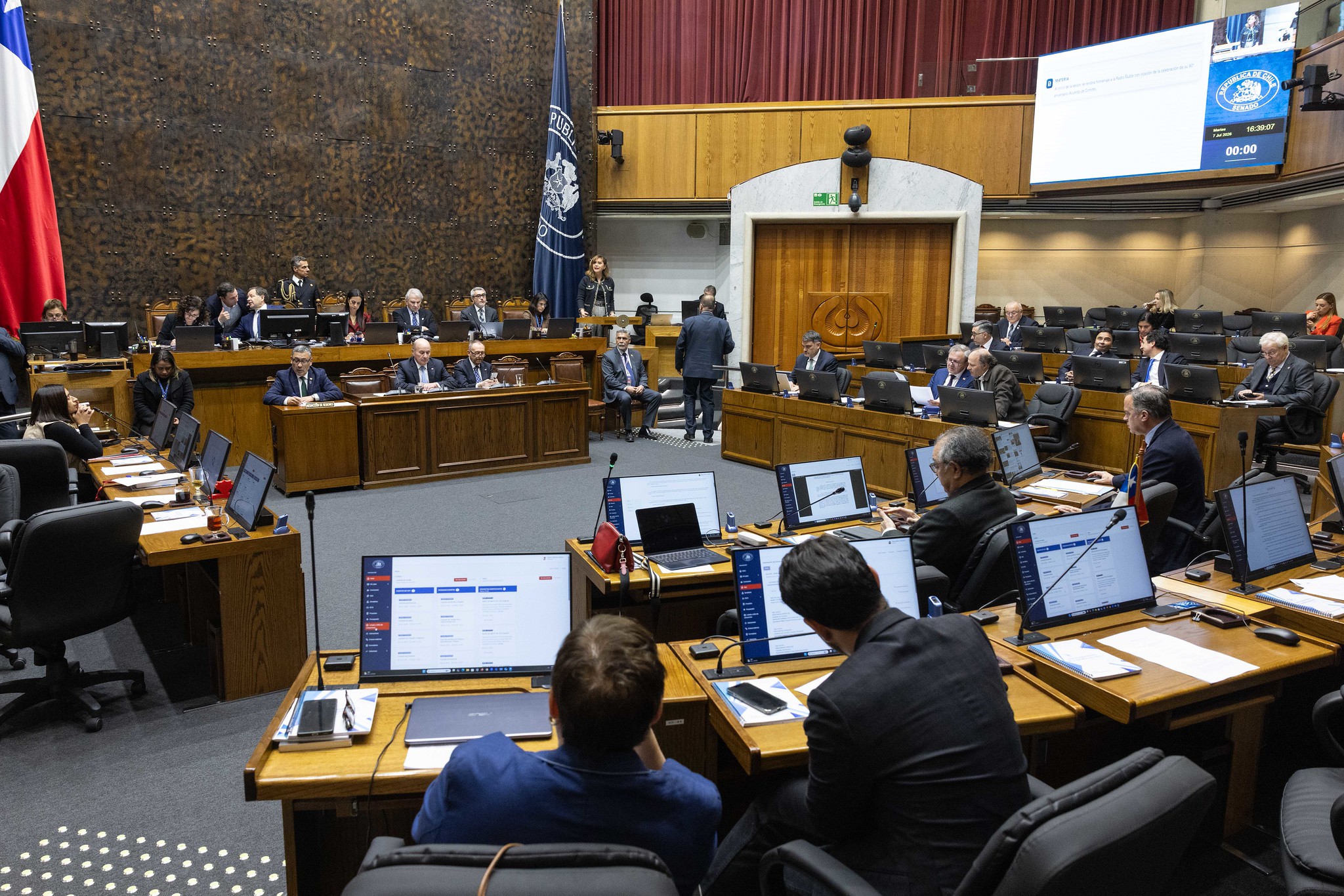 Senado aprueba en general reforma para endurecer penas a adolescentes infractores